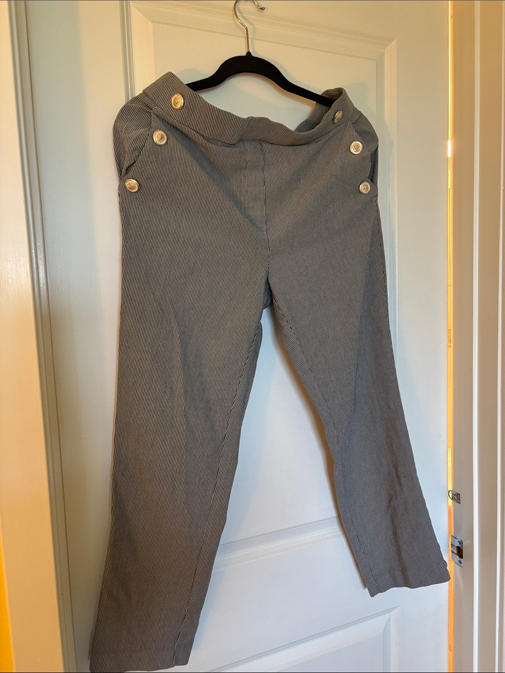 Button-Accent Pants - Picture 4 of 5